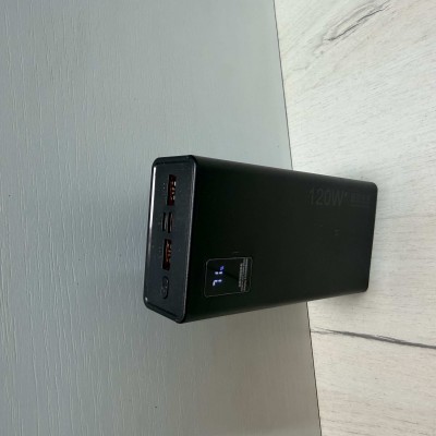 Power Bank 57000 mha 22.5W